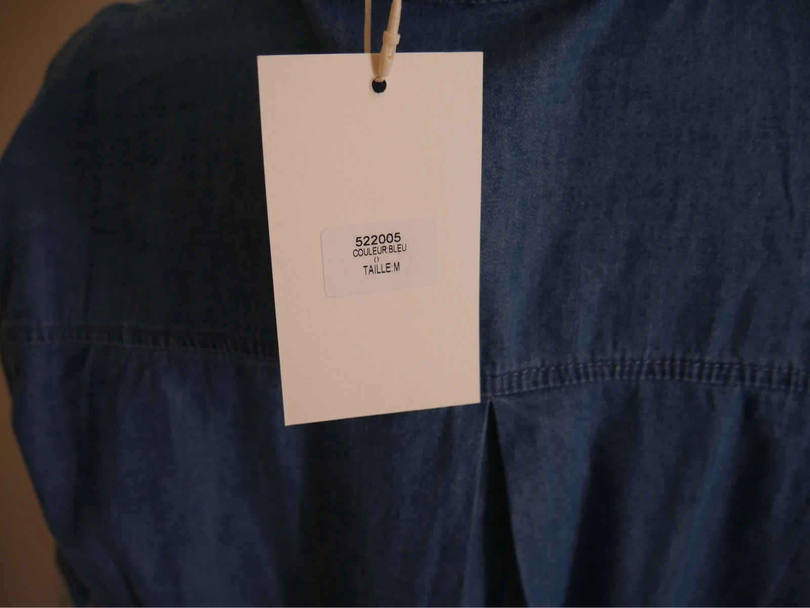 Robe chemise en jean et broderie_ Charlior – photo 6